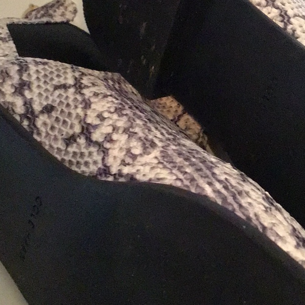 Boots - Picture 3 of 4
